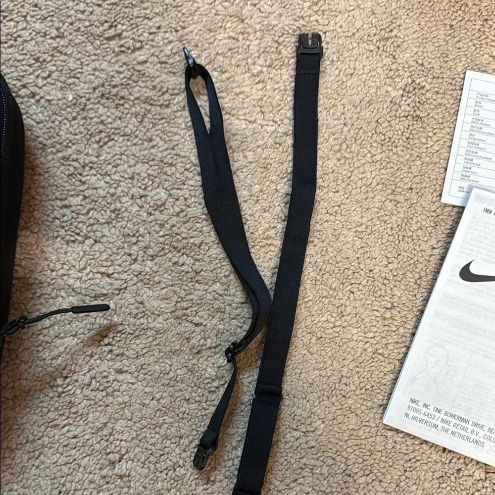 Nike Black Face Mask with Case